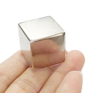 Kube 25x25x25 mm, firkantet neodymmagnet