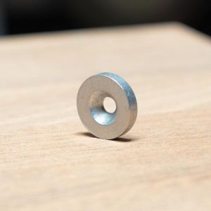 Stålskive Ø 15 x 3 mm, forsenket