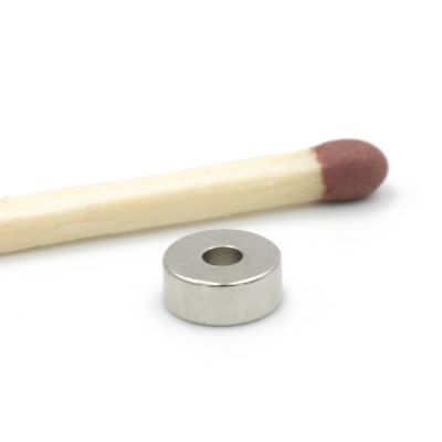 Ring magnet Ø 6/2 mm x 2,5 mm, diametrisk